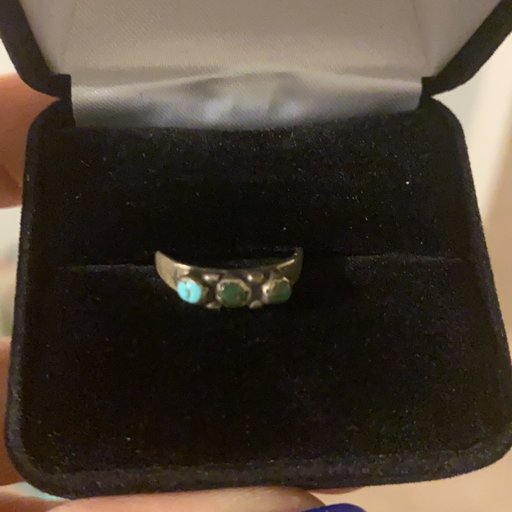 Turquoise silver ring - Picture 2 of 3